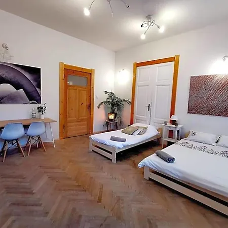 Smart Hostal Olsztyn (Warmian-Masurian)